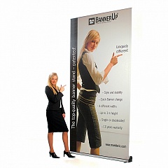 Roll Up стенд Mark Bric BannerUp Big Plus